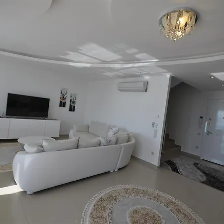 Apartment Luxury Penthouse In Tosmur Alanya