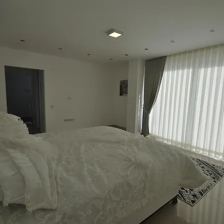 Apartment Luxury Penthouse In Tosmur *