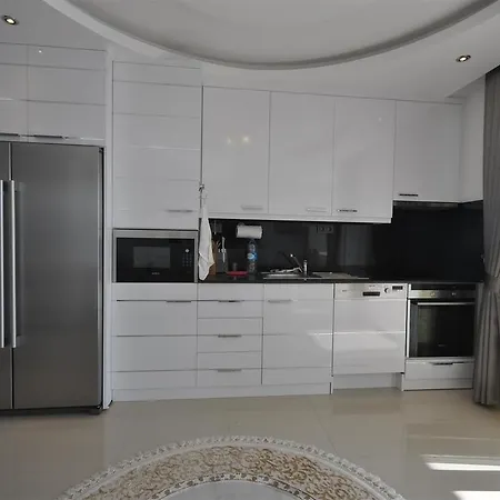Luxury Penthouse In Tosmur Apartment Alanya